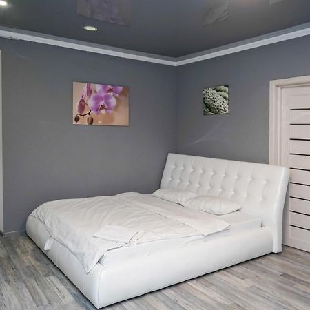 Cozy Apartment In A New Building Close To The Downtown 基輔 外观 照片